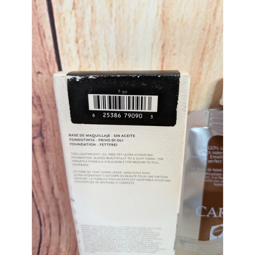 Cargo Cosmetics Liquid Foundation Oil Free F-90 1.35oz 40ml